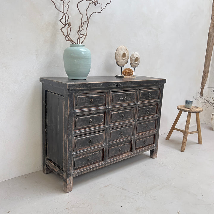 Small Antique Chest of Drawers | Smyth