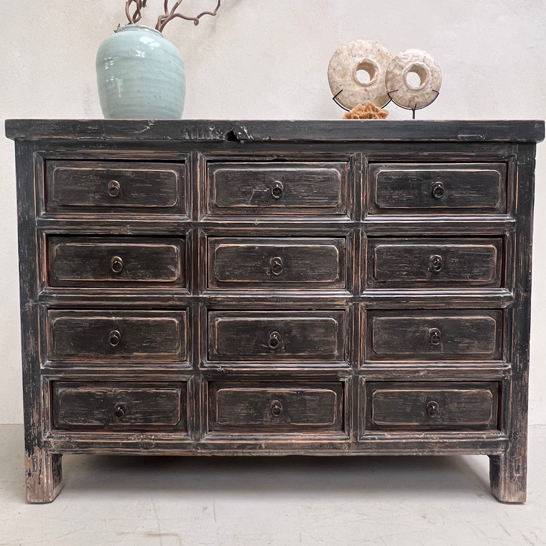 Small Antique Chest of Drawers | Smyth