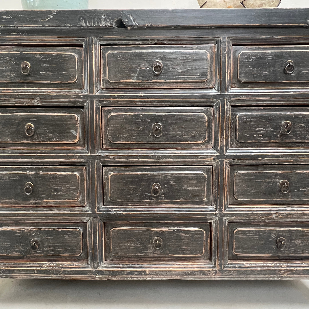 Small Antique Chest of Drawers | Smyth