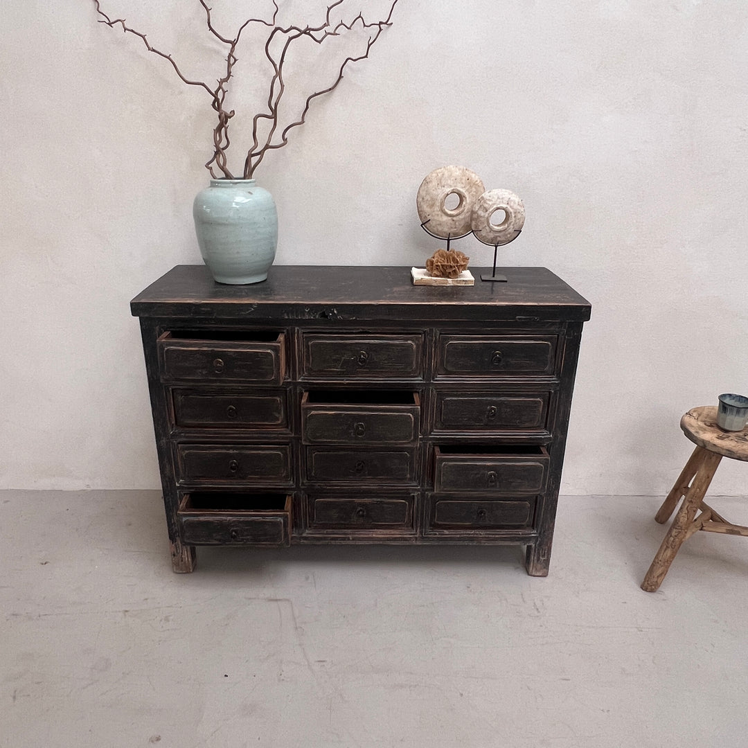 Small Antique Chest of Drawers | Smyth