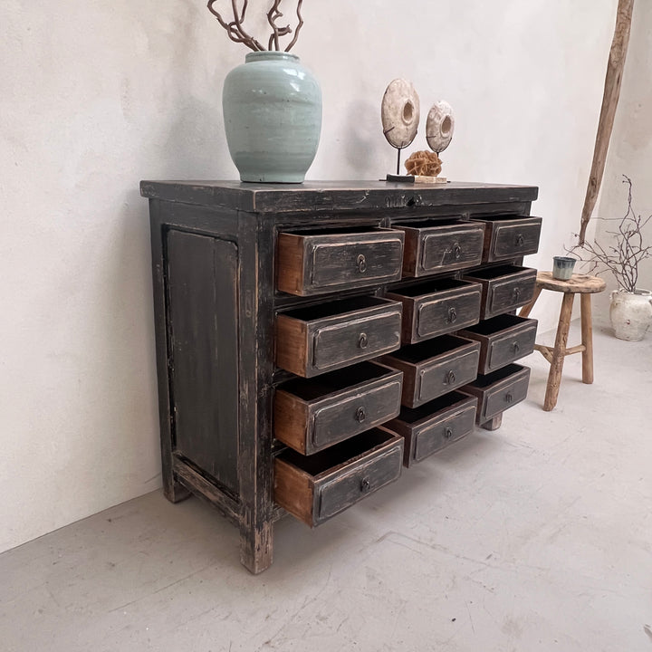 Small Antique Chest of Drawers | Smyth