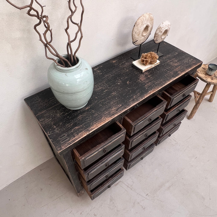 Small Antique Chest of Drawers | Smyth