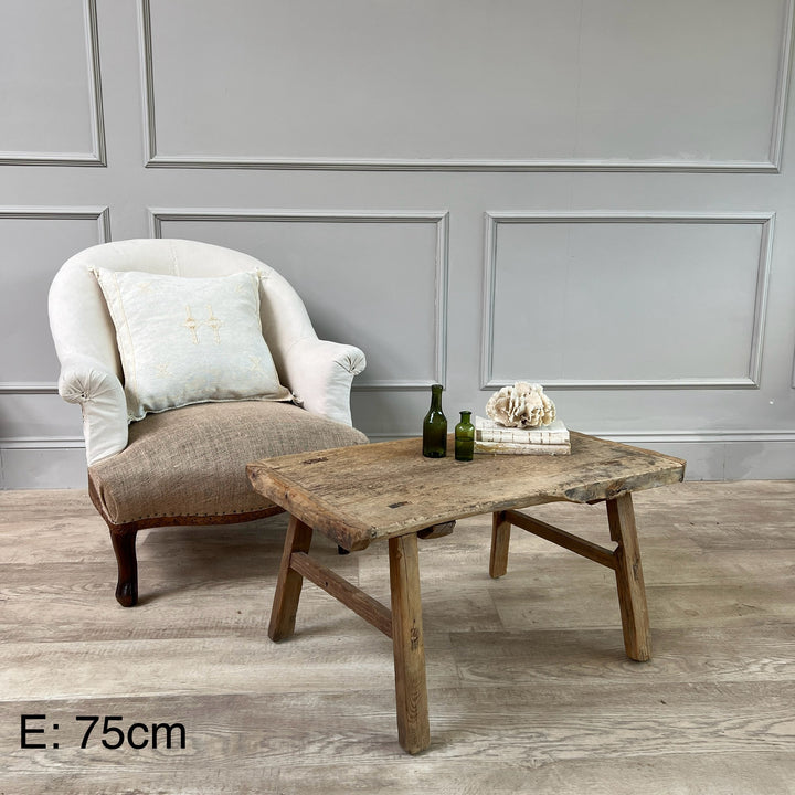Small Antique Coffee Tables E75