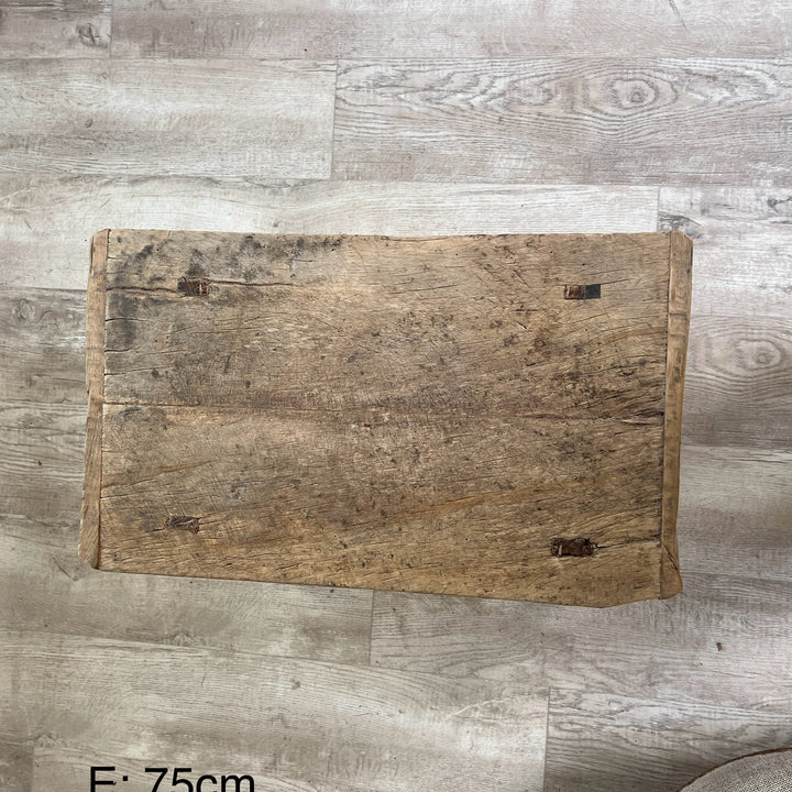 Small Antique Coffee Tables E75