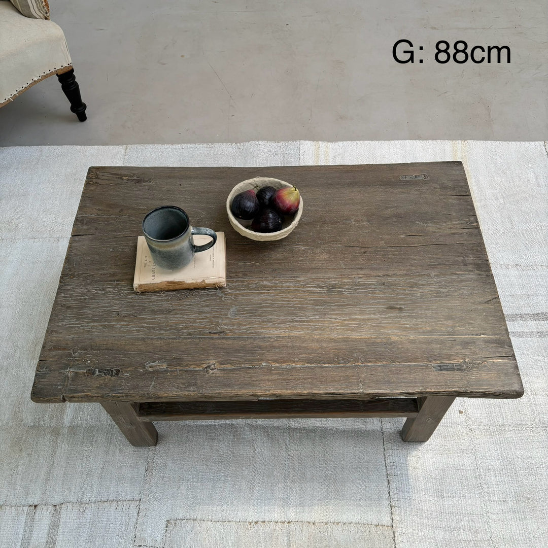 Small Antique Coffee tables g88