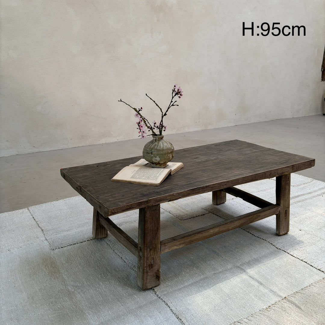 Small Antique Coffee tables h95