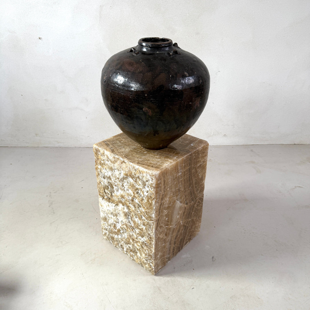 Solid Onyx Plinth | side table 