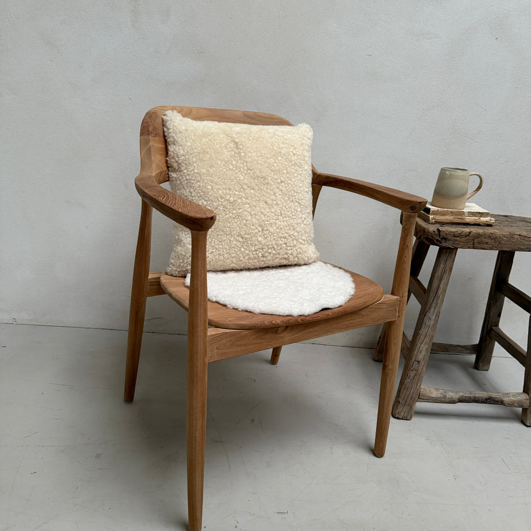 Square sheepskin cushion neutral