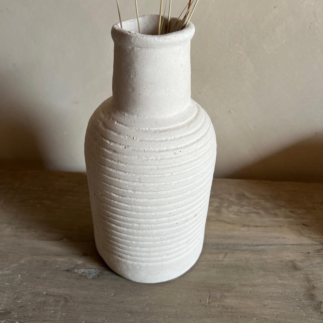 Stoneware Neutral vase | Medium Ribbed