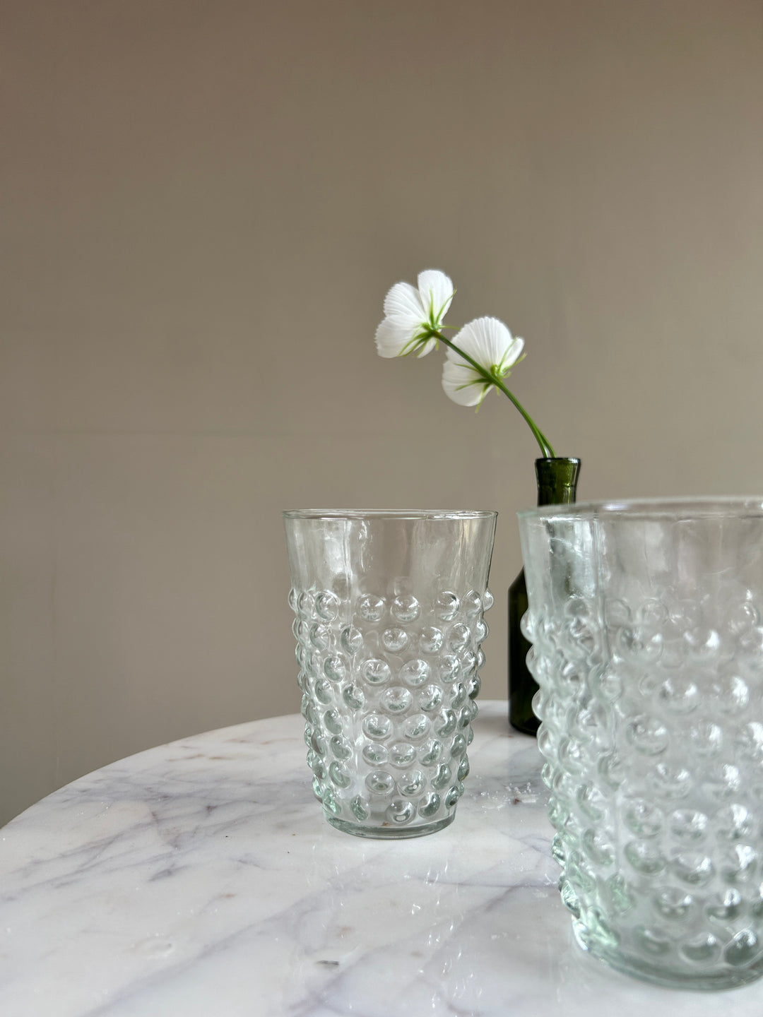 Textured Bobble Glass Tumbler