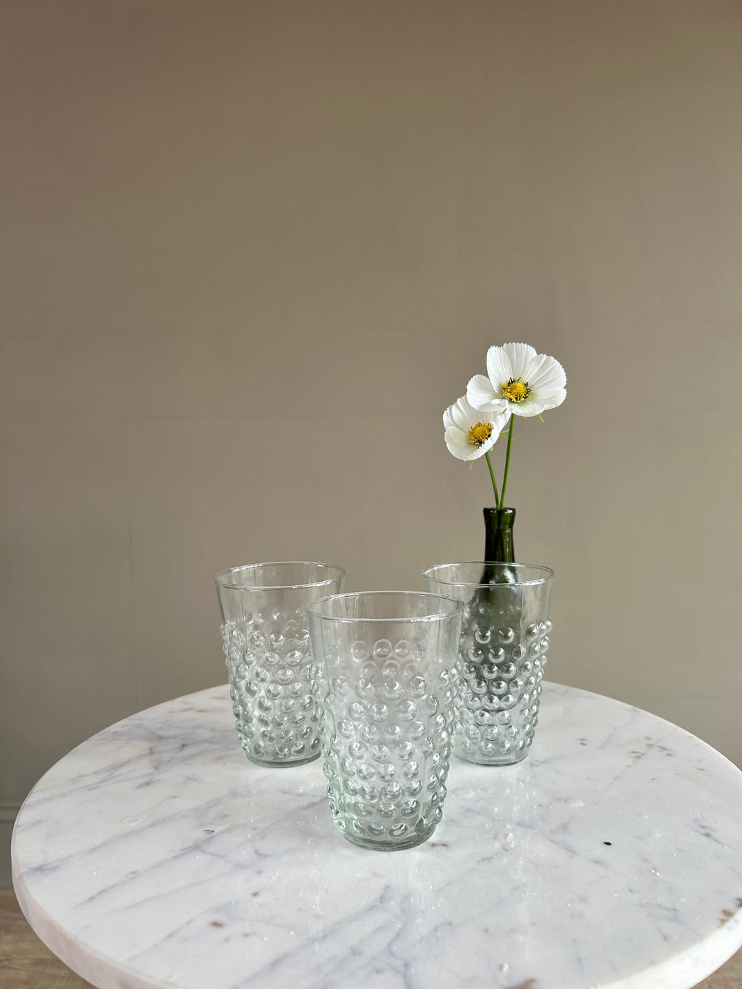 Textured Bobble Glass Tumbler