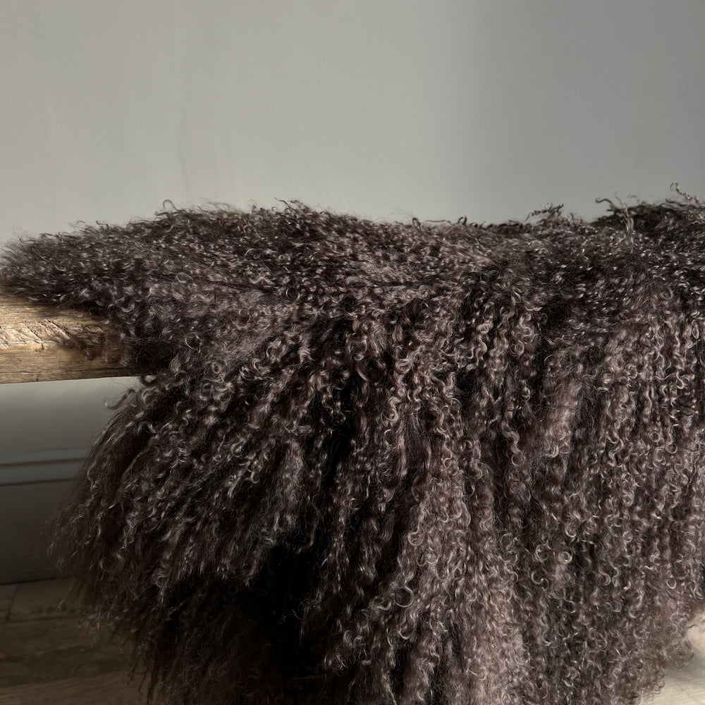 Tibetan Sheepskin Throw Rug | mocha