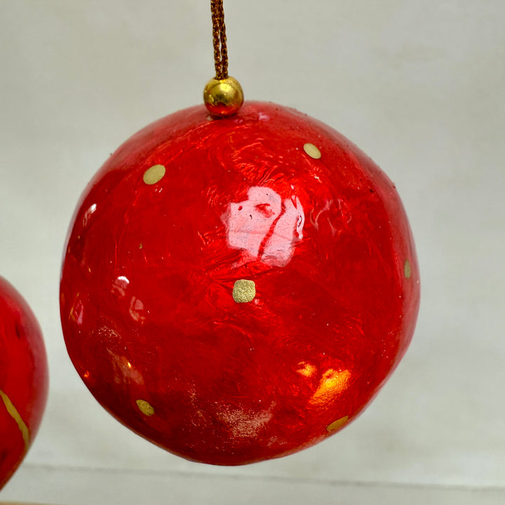 Traditional Lustrous Christmas Decoration | Red