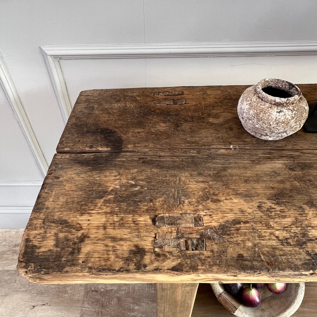 Unique Antique console table Arthur