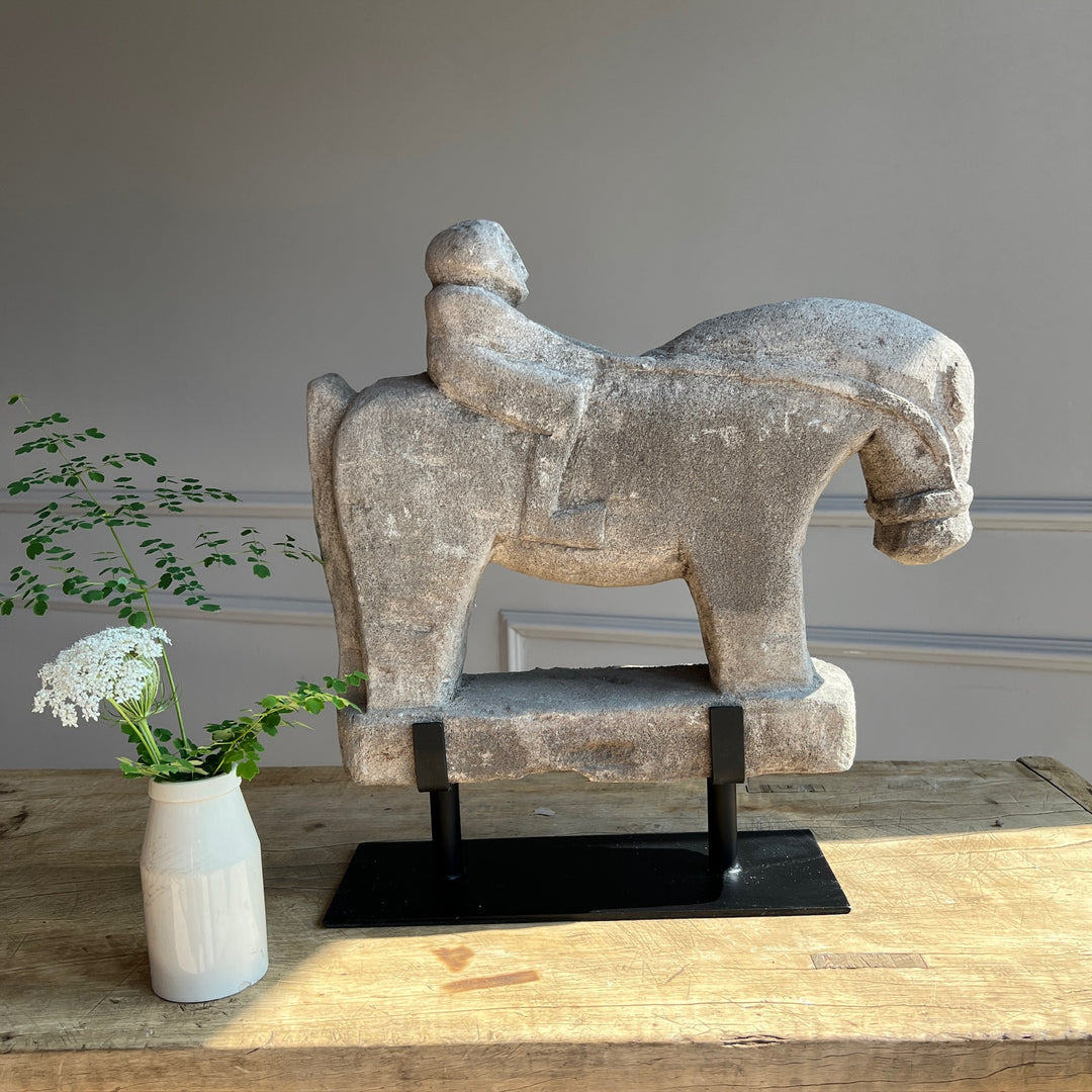 Vintage Stone Horse & Rider | Palomo b 