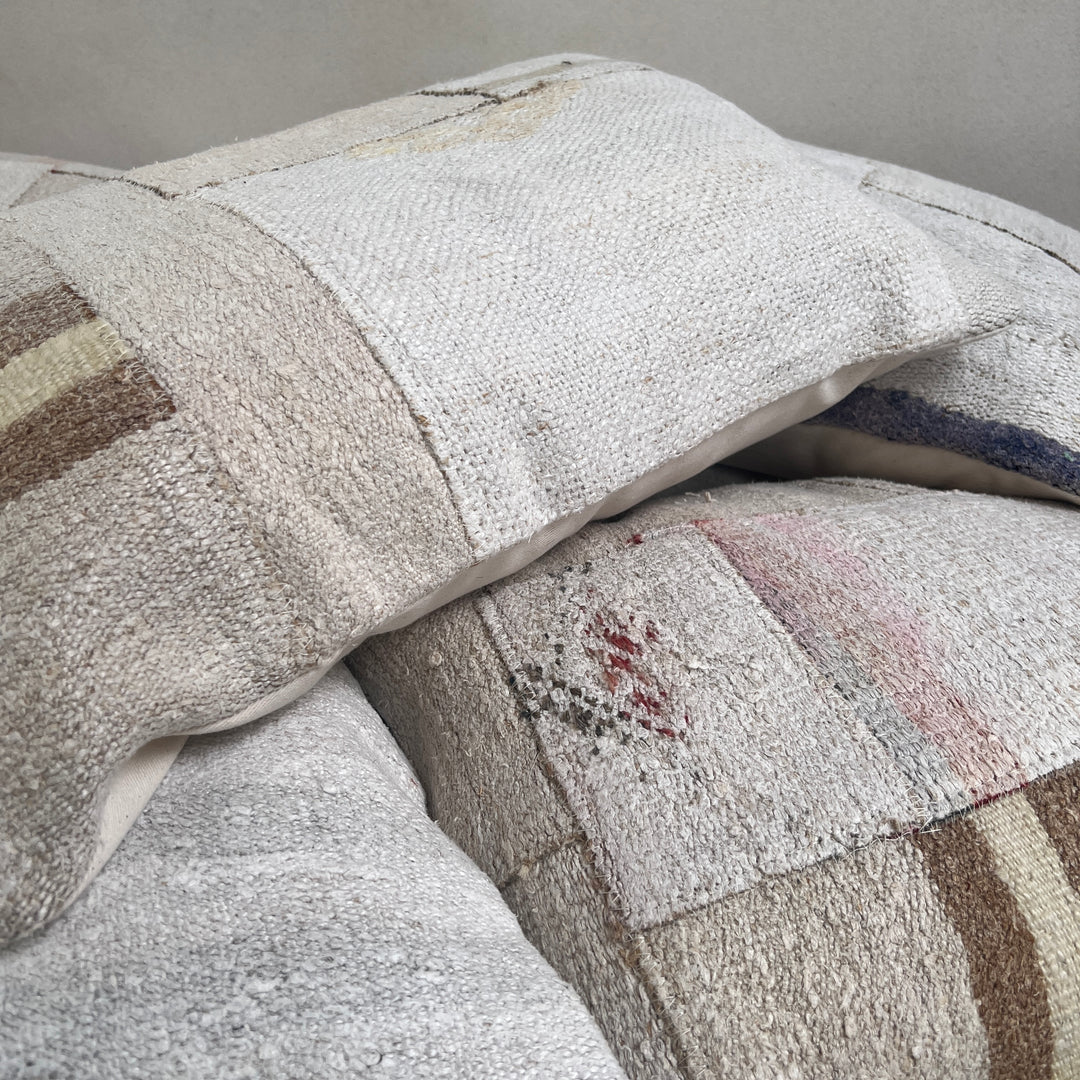 Vintage patchwork hemp cushion 60x40cm | Kaya g 