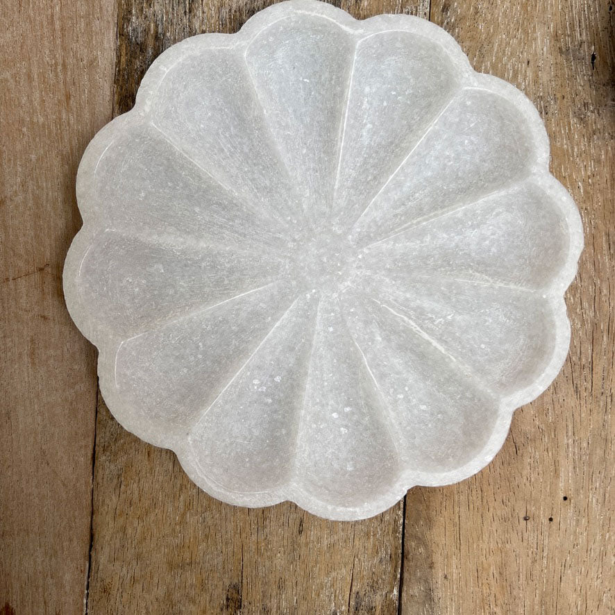 White Marble Plate Flower