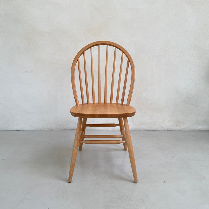 Wooden dining chair | Windsor
