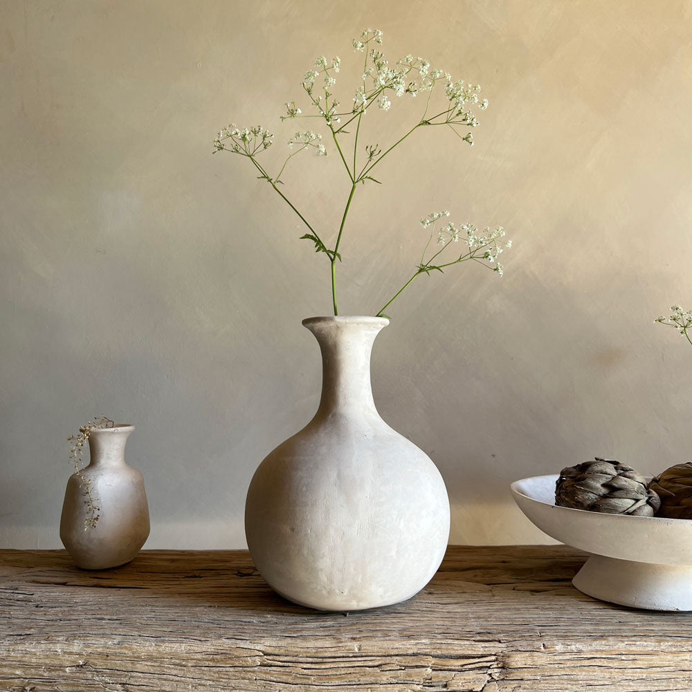 Stoneware neutral vase | A