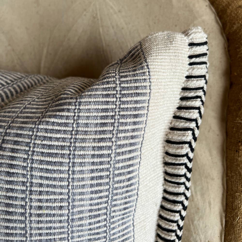 Hand woven cushion | Afghanistan collective