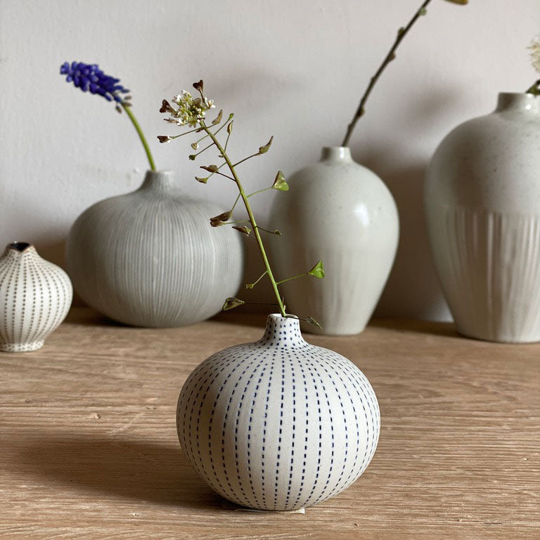 Handmade ceramic vase | Urchin Blue