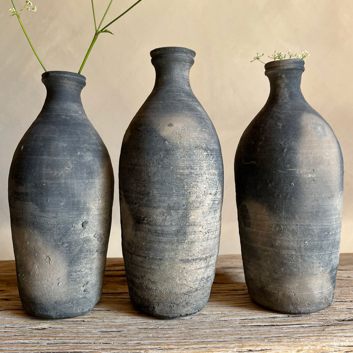 Grey stoneware Vase | Aziza