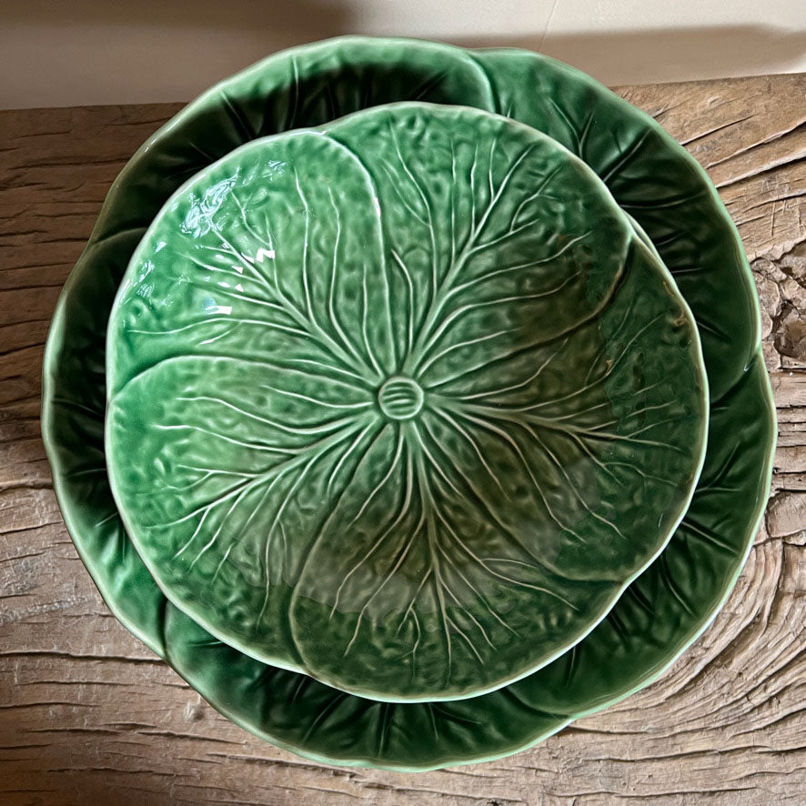 Cabbage leaf bowl | 23cm