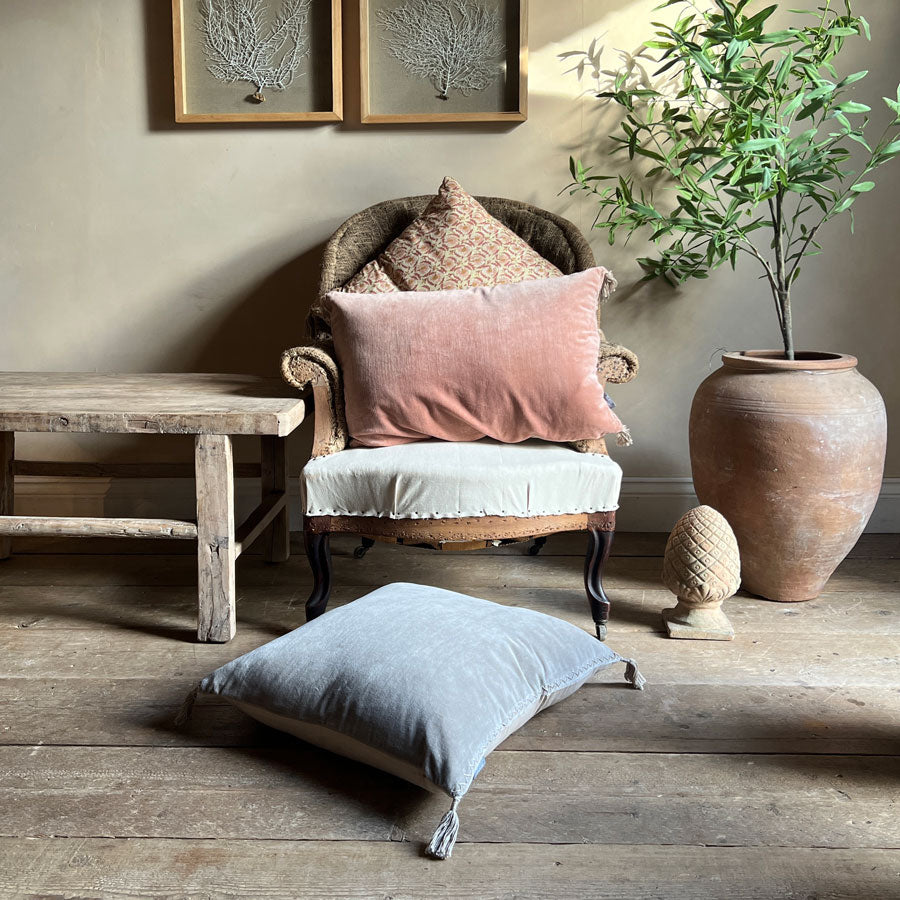 Velvet Cushion With Tassels | Grey
