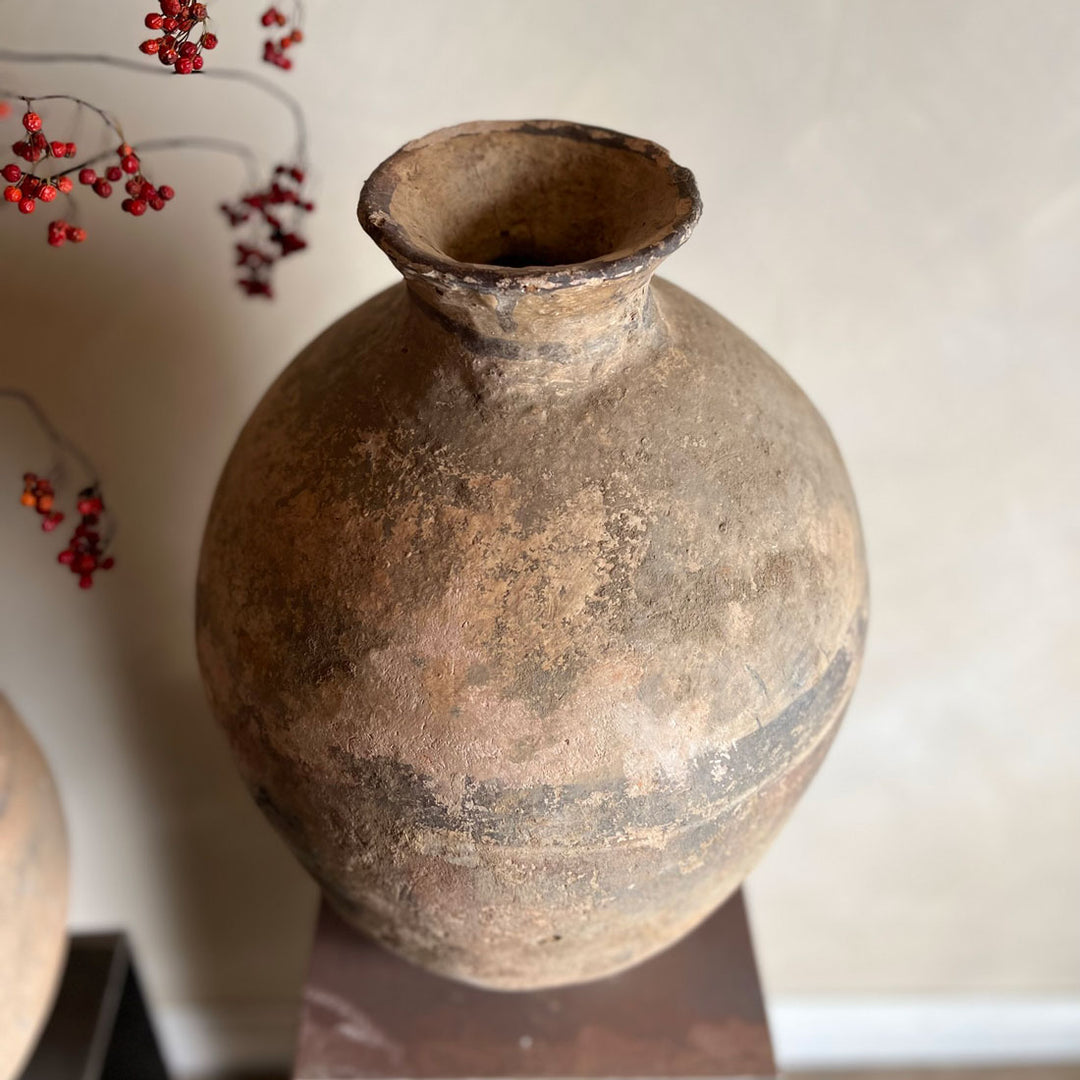 Large antique African Urn | Kwame