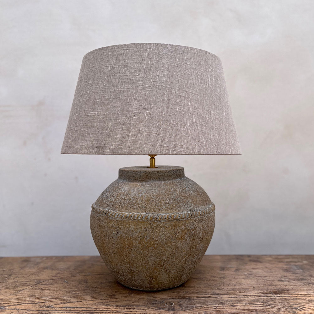 Rustic Stone Table Lamp | Medium
