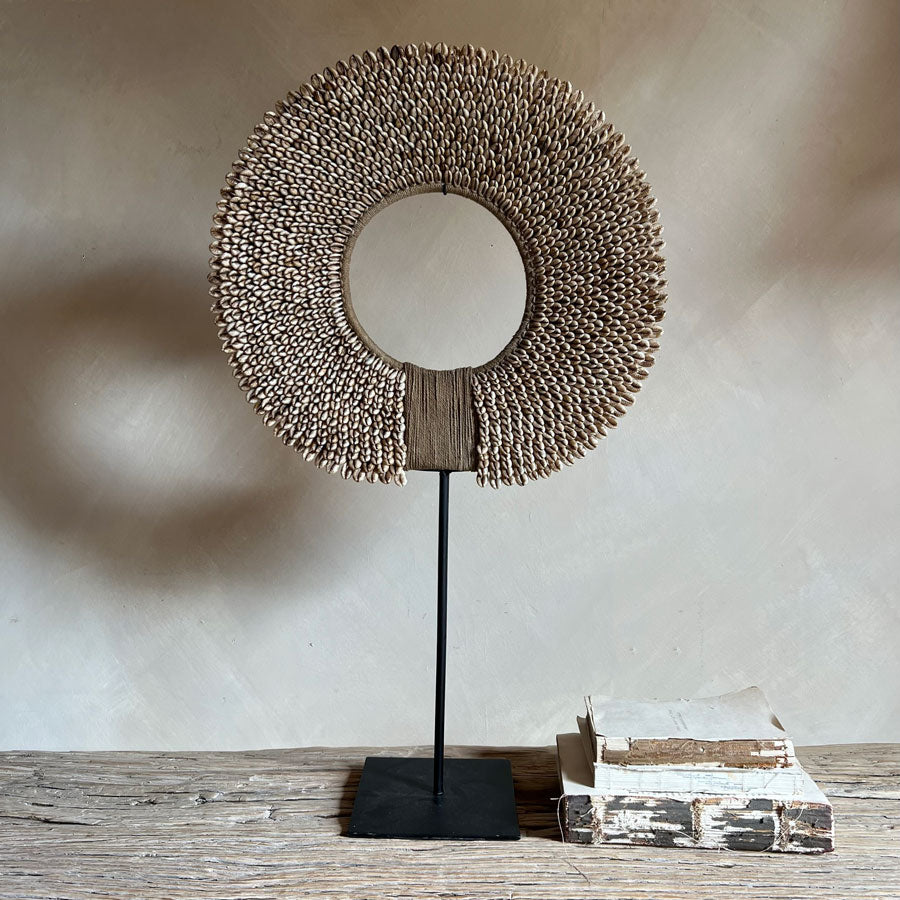 Beaded shell circle on stand L – Home Barn