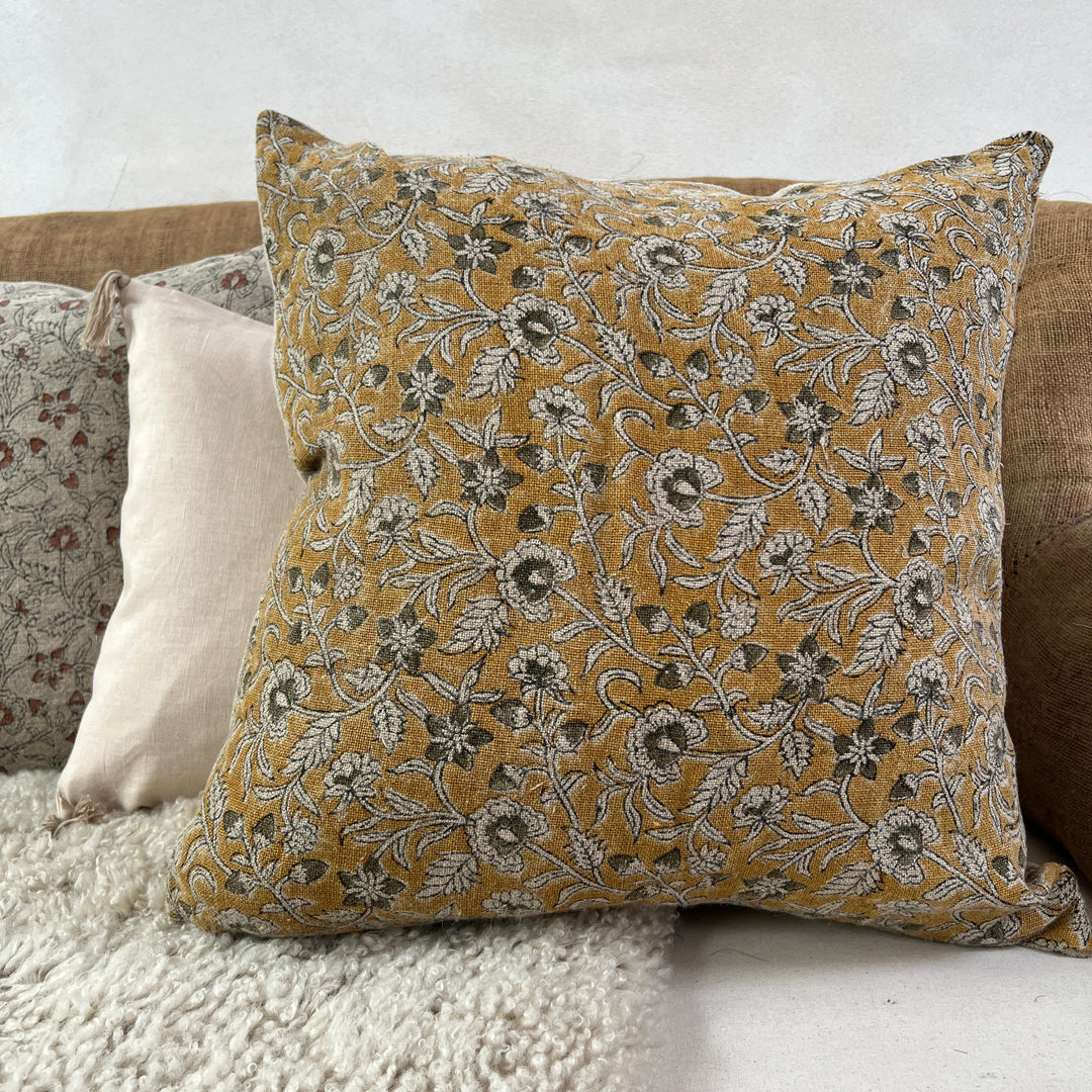 Linen floral cushion Yellow