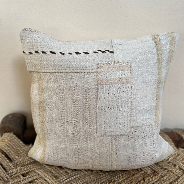 Patchwork vintage cushion pattern | Otto