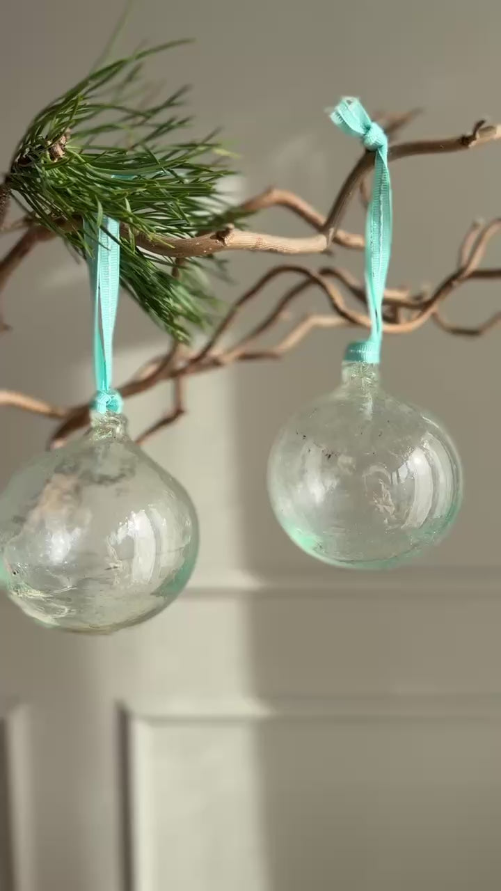 Hand Blown Glass Bauble | Clear