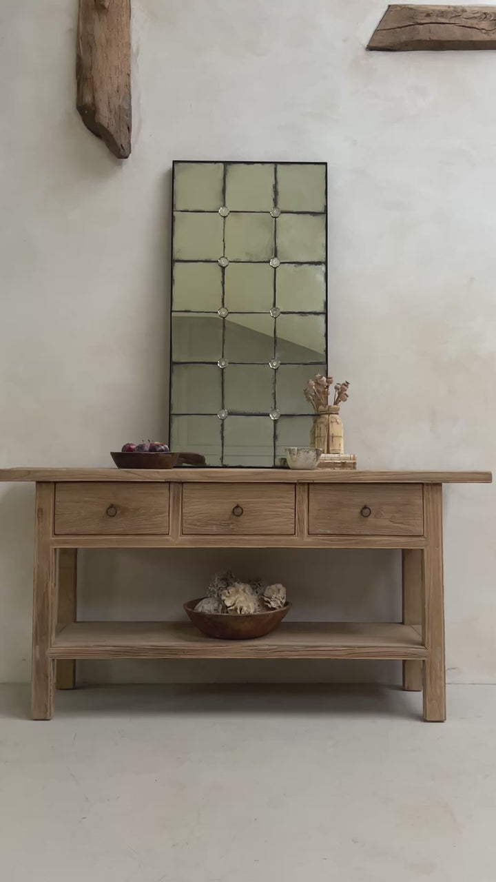 Foxed antiqued mirror Flower Detail 121x61cm | Fenella