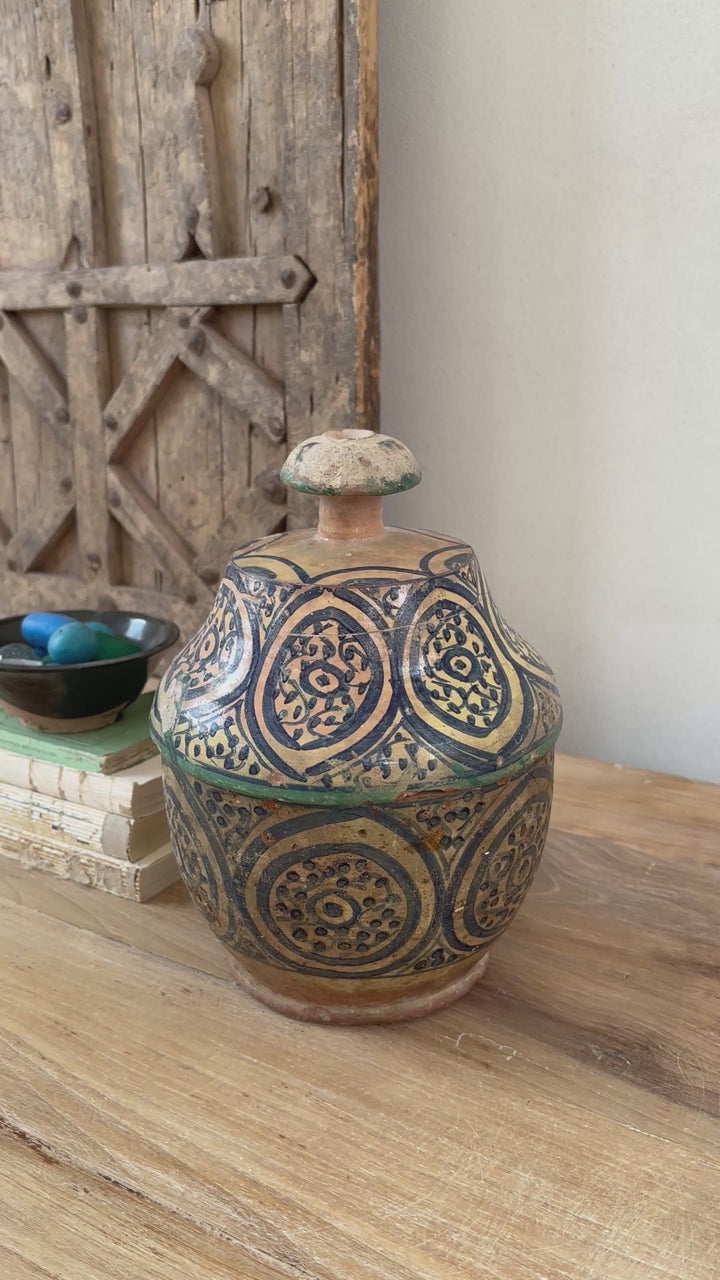 Antique Moroccan Safi Jubbaha Pot | Sulafa