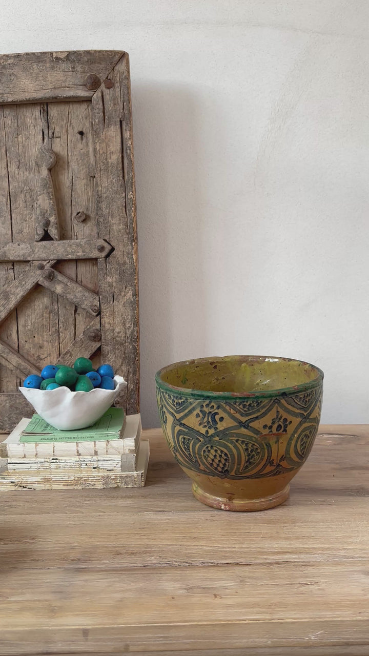Antique Moroccan Safi Jubbaha Bowl | Saba
