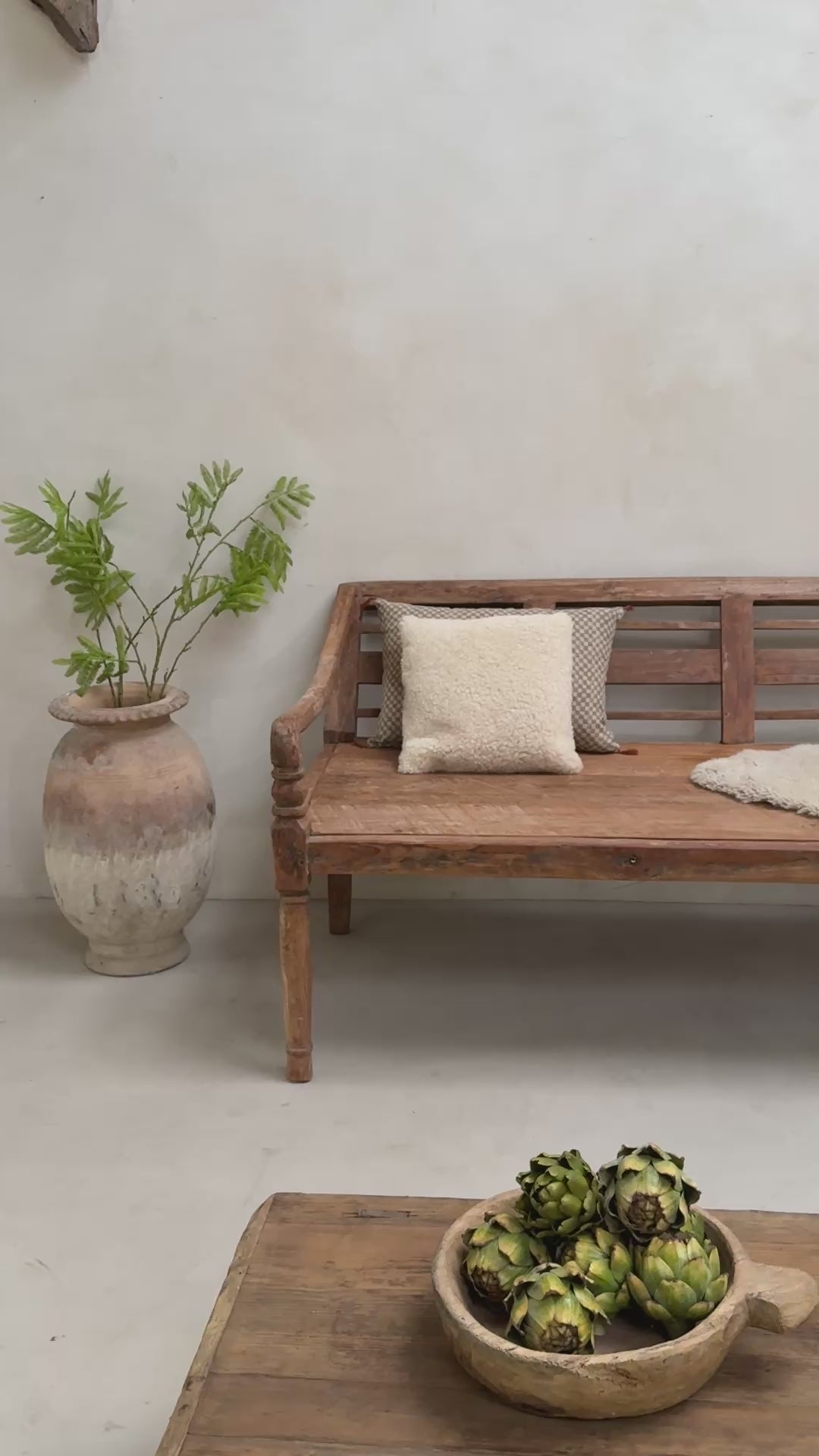 Large antique hand carved wooden Daybed Bench | Sebastian