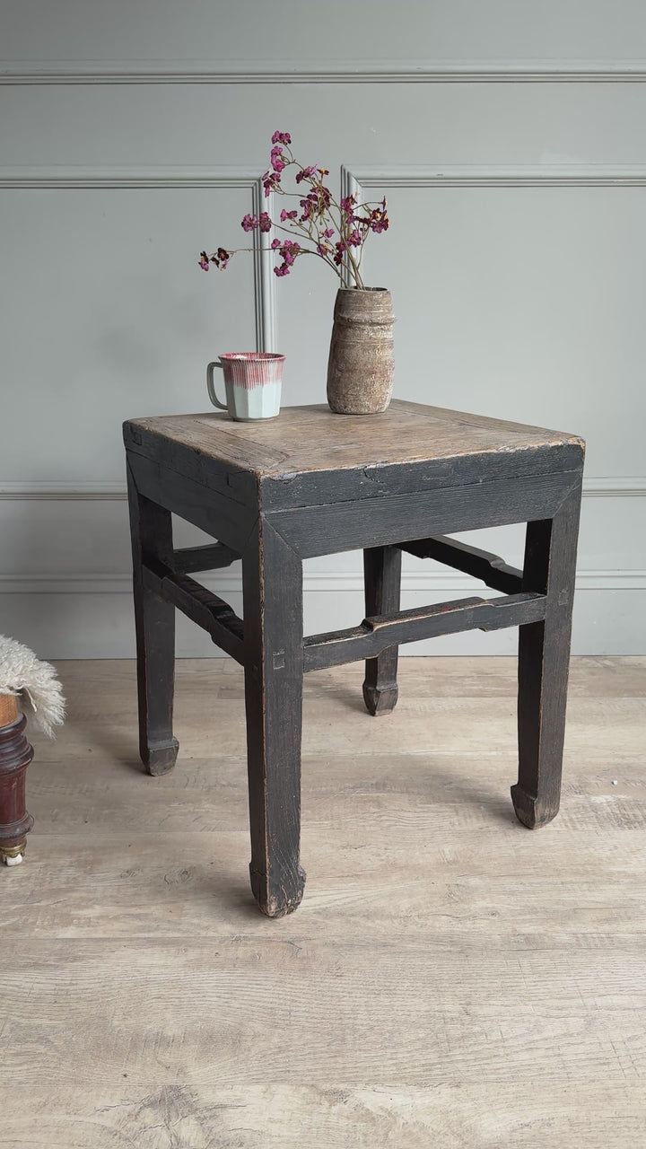 Antique Side Table Sebathian