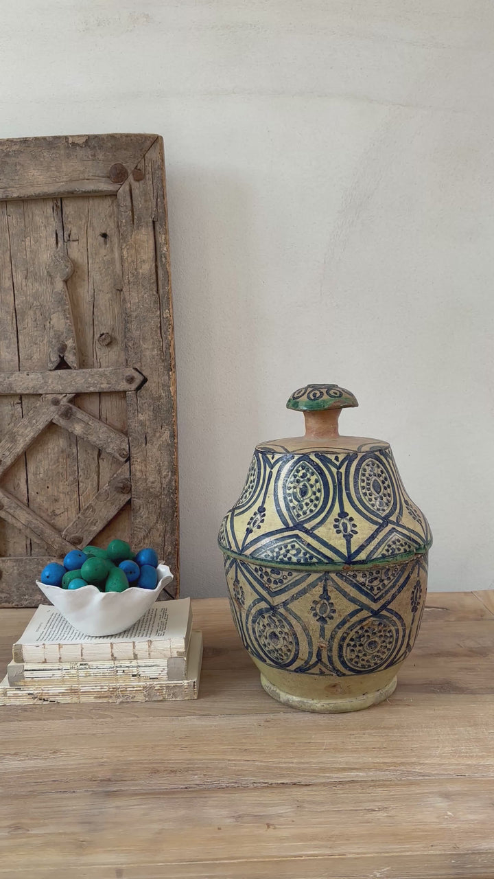 Antique Moroccan Safi Jubbaha Pot | Safi