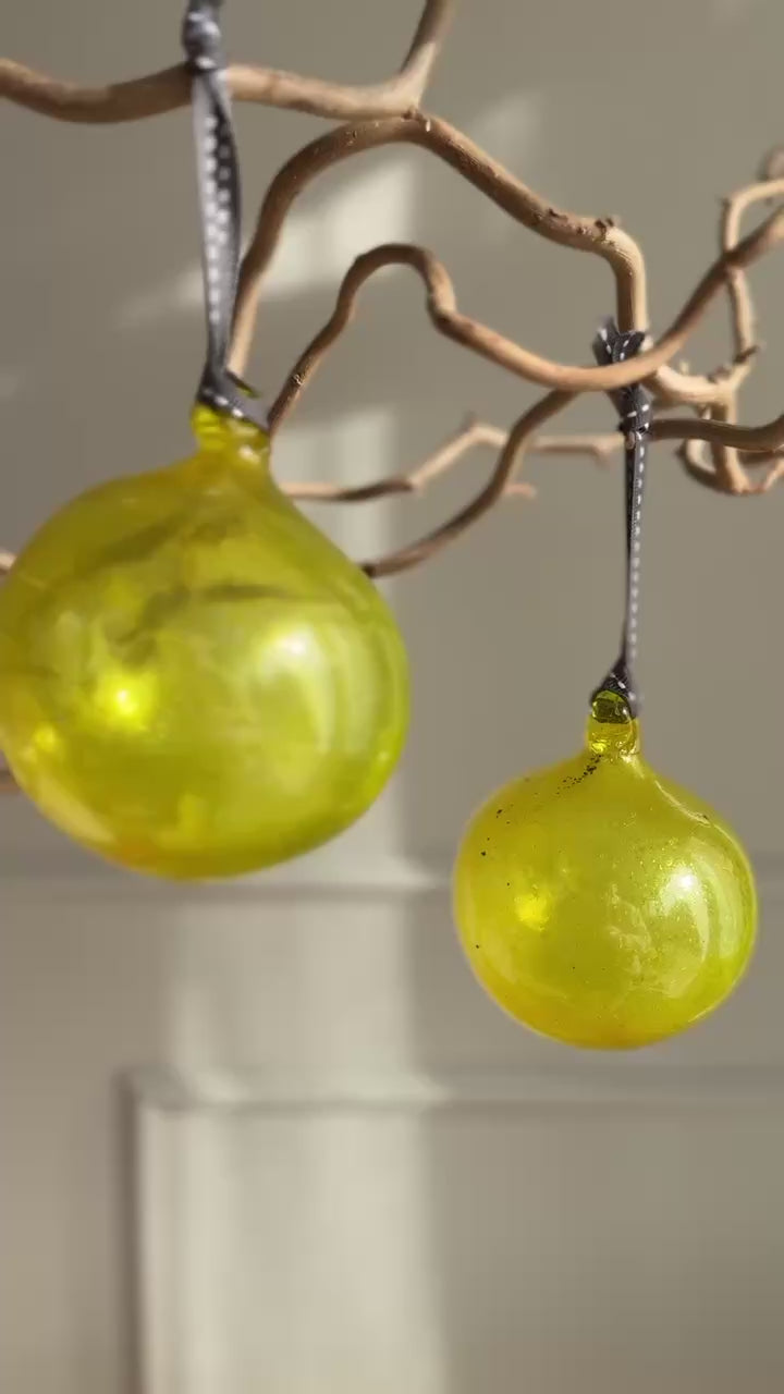 Hand Blown Glass Bauble | Yellow