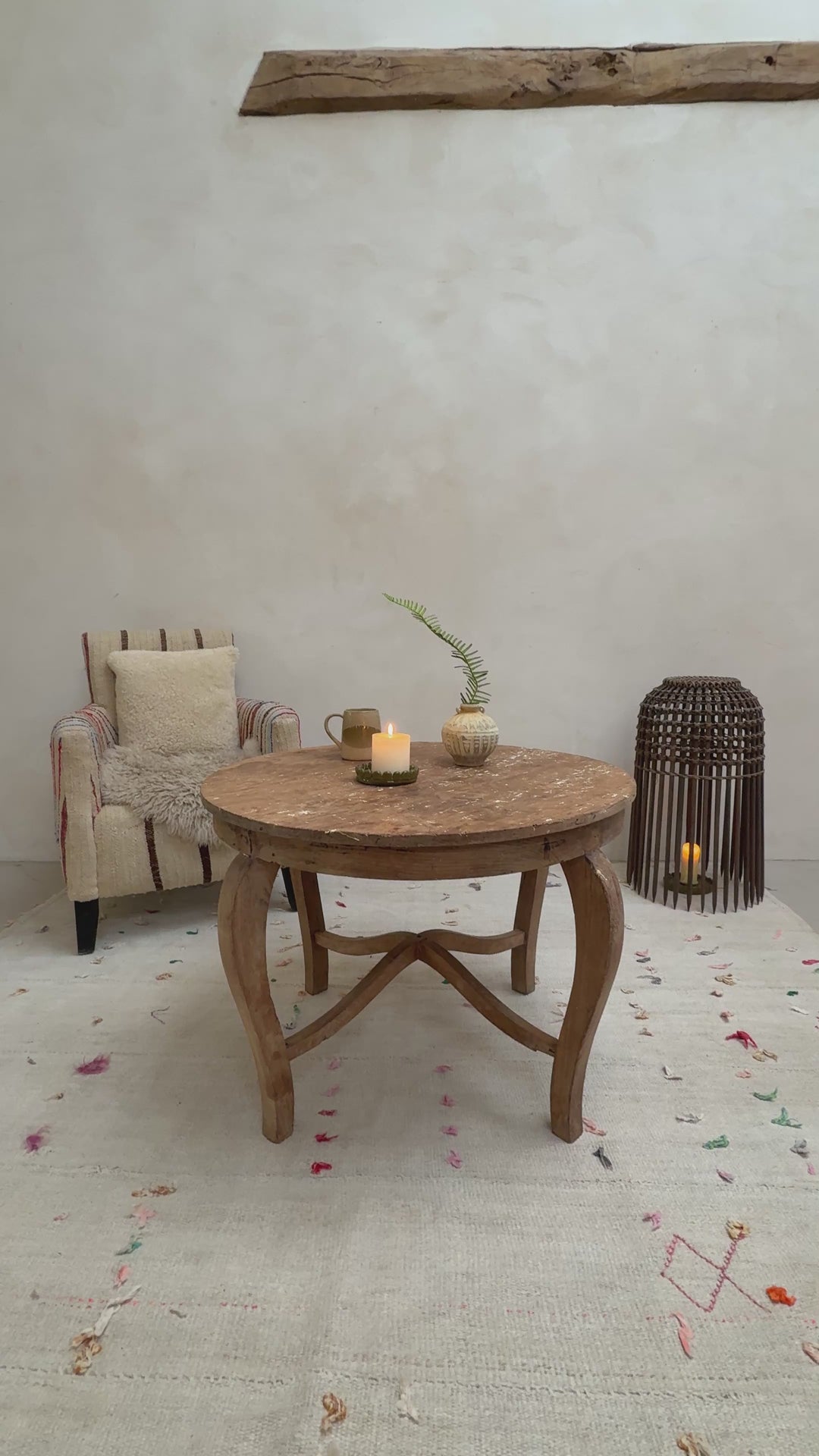 Mid century round side table | Mai