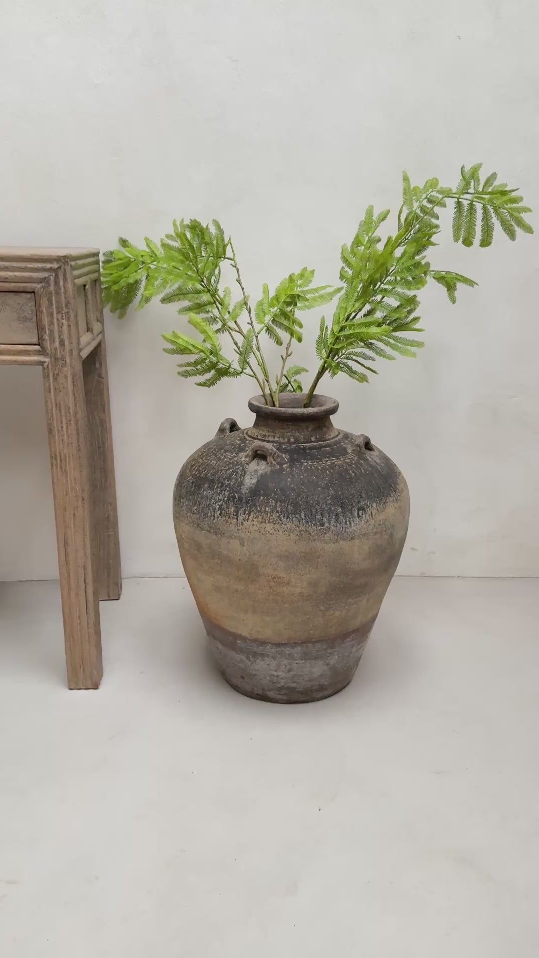 Rare Large Antique Sawankhalok Urn