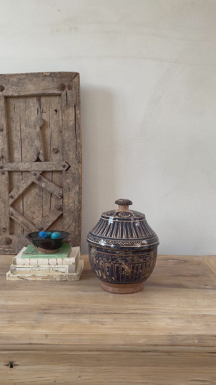 Antique Moroccan Safi Jubbaha Pot | Menna