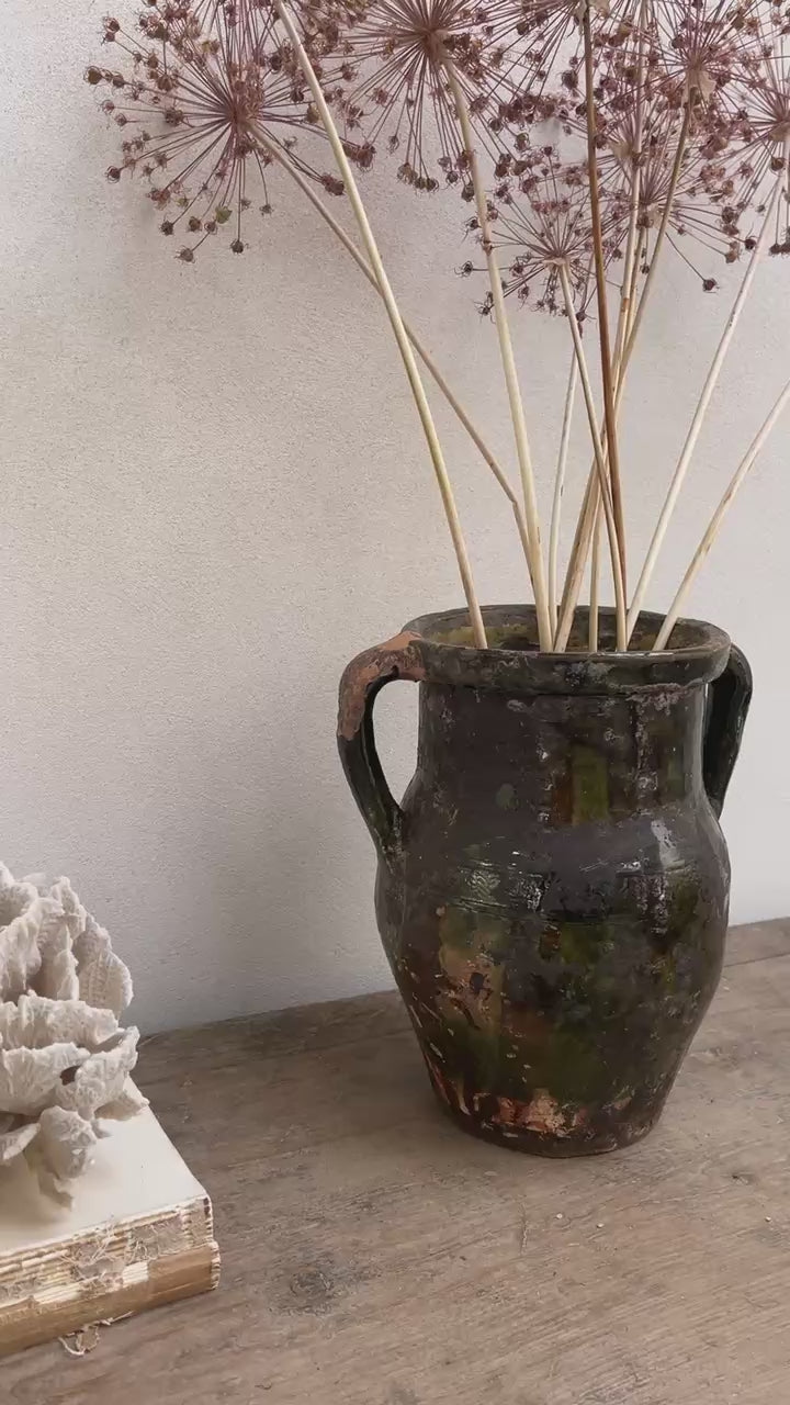 Antique Mediterranean Pot Alberobello