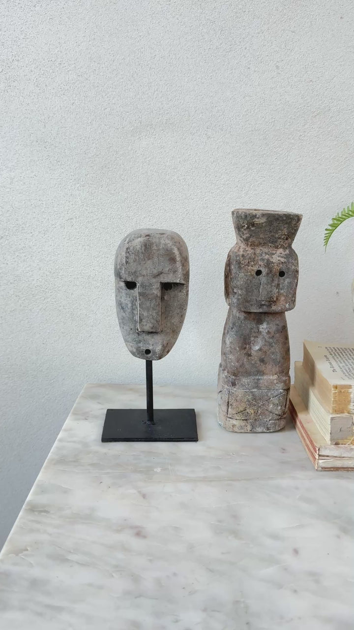 Decorative stone Sumba statue | Large