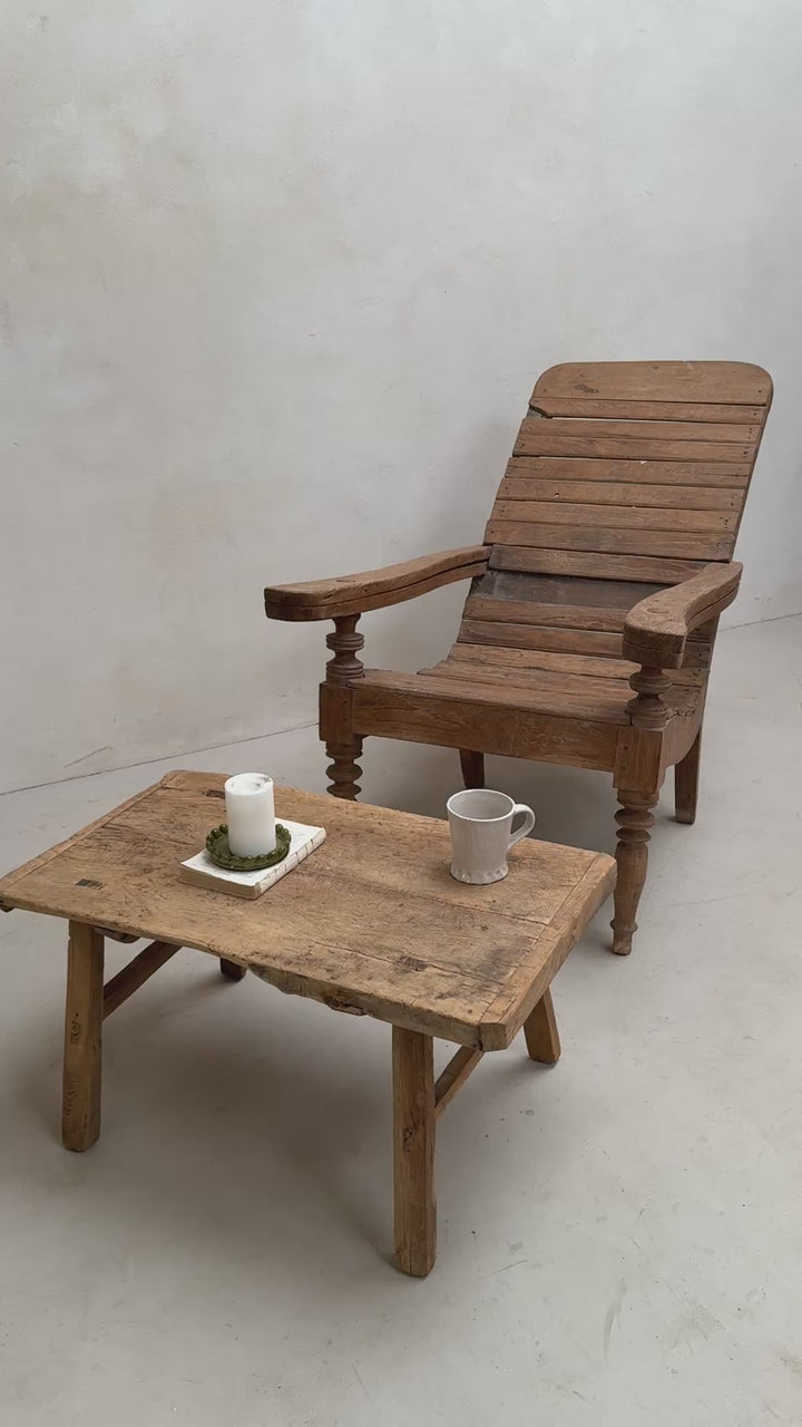 Antique Colonial Campaign Chair Giles