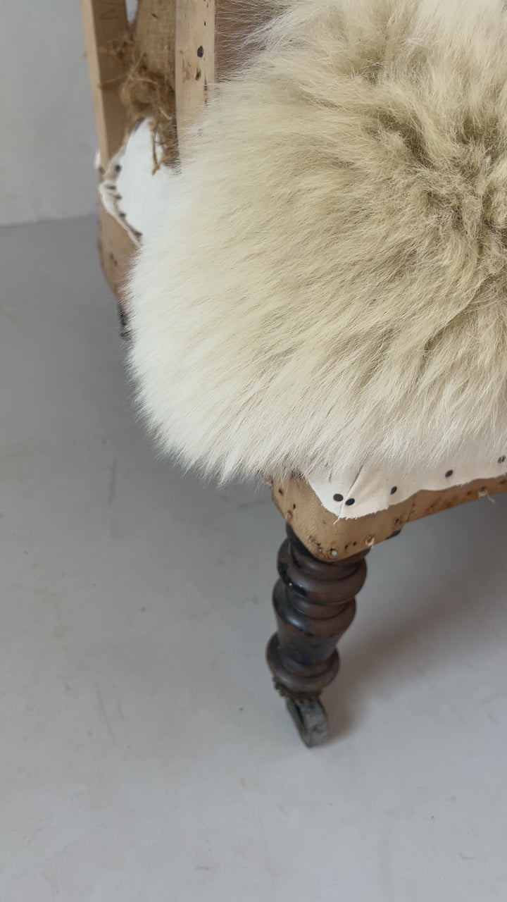 Long wool sheepskin | Frappe