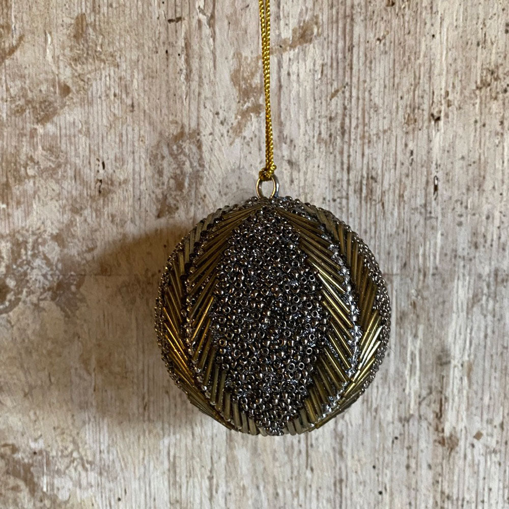 Beaded Bauble Four Lines 7cm