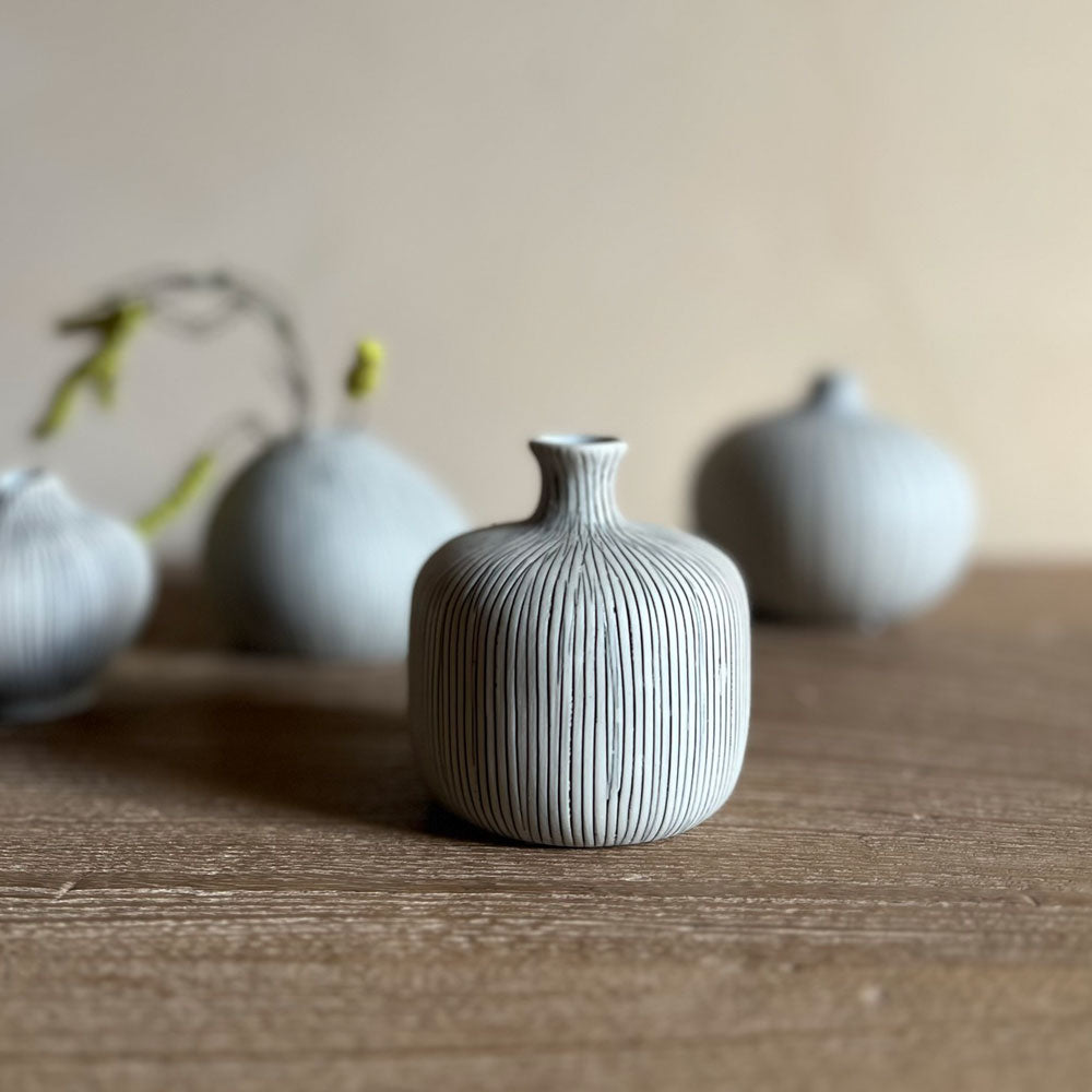 Handmade ceramic vase | Small grey stripe